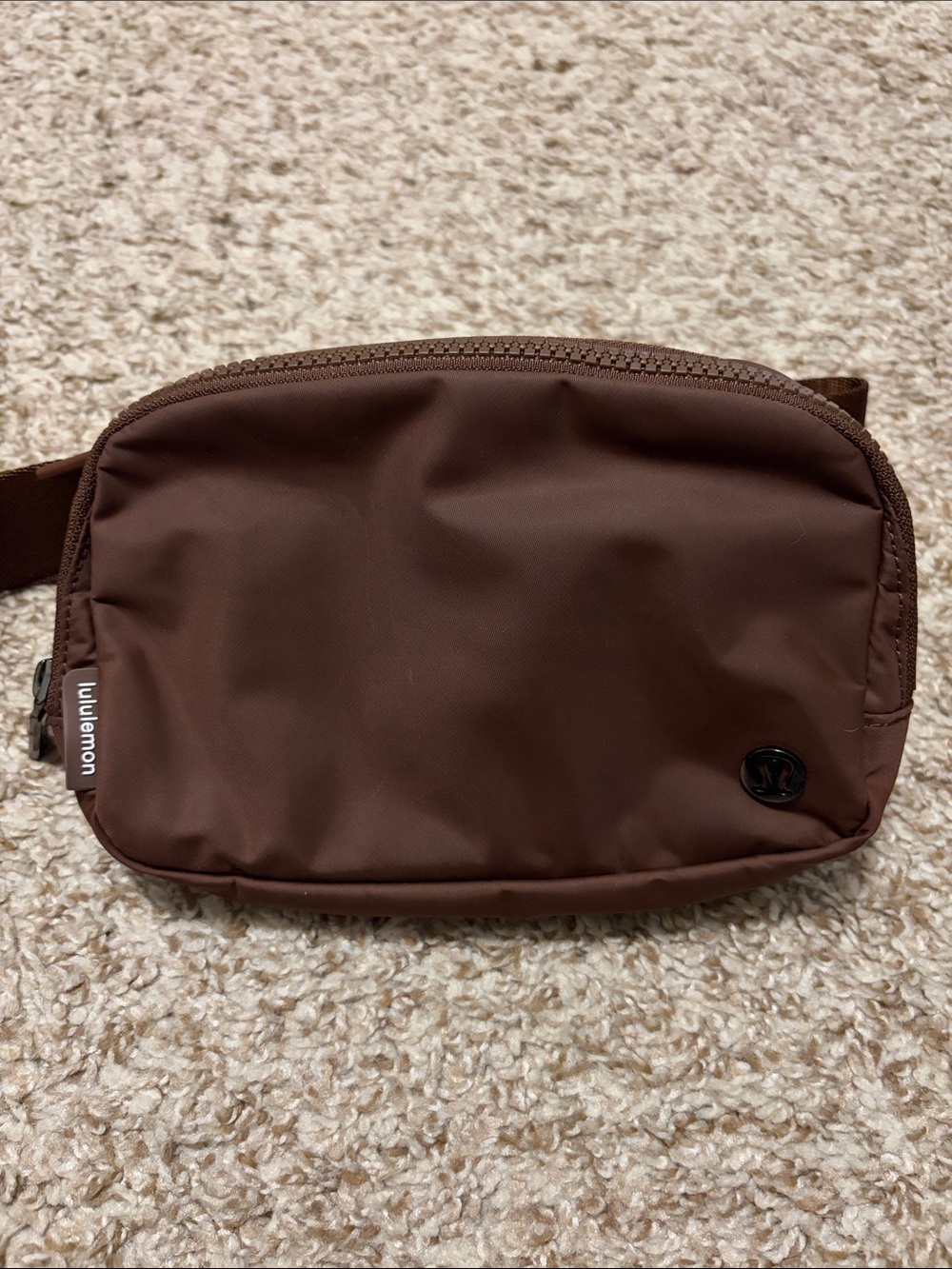 Lululemon Athletica Everywhere Belt Bag - Picture 2 of 7